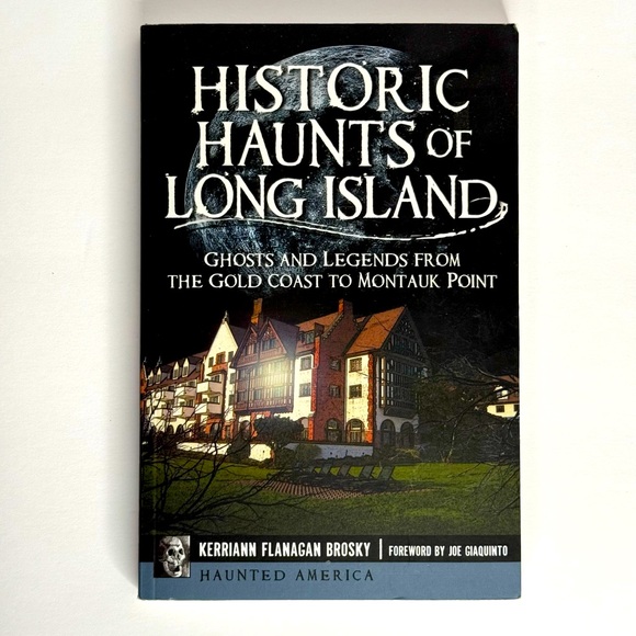 Historic Haunts of Long Island Book - Picture 1 of 7